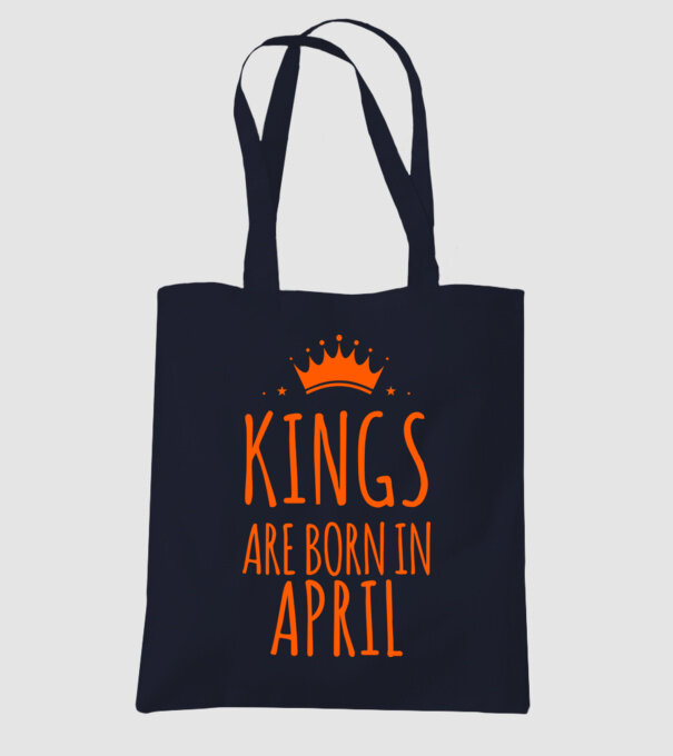 Kings are born in - April model albastru închis pe tricou