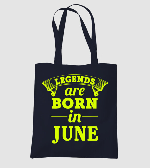 Legends are born in June model albastru închis pe tricou