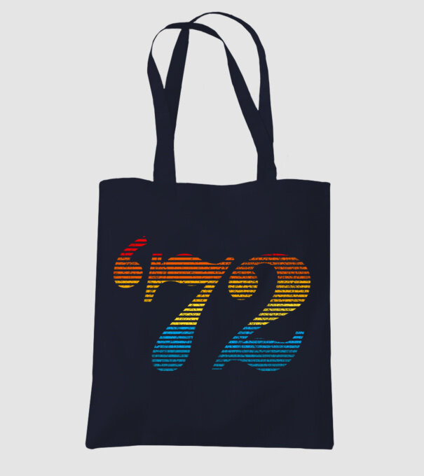 Retro Birthday 1972 model albastru închis pe tricou