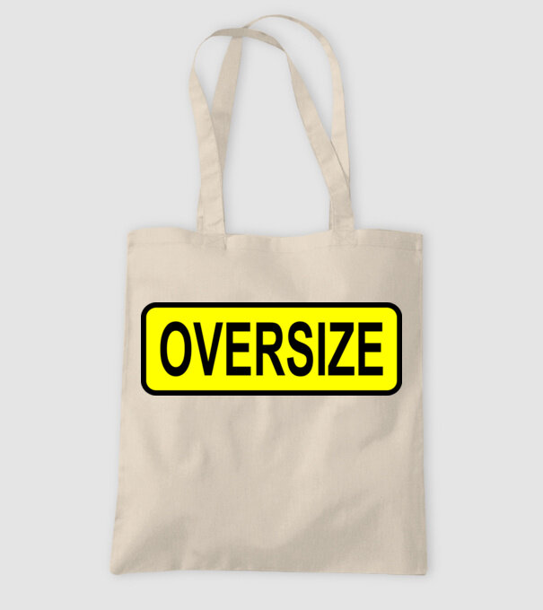 Oversize model nisipiu pe tricou