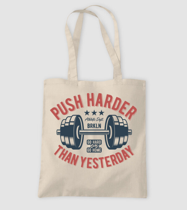 push harder model nisipiu pe tricou