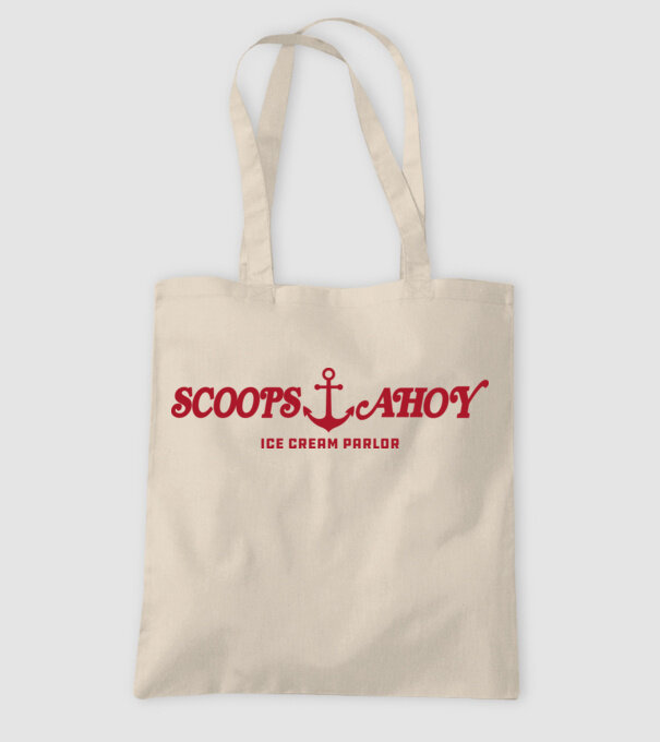 scoops and ahoy stranger things model nisipiu pe tricou