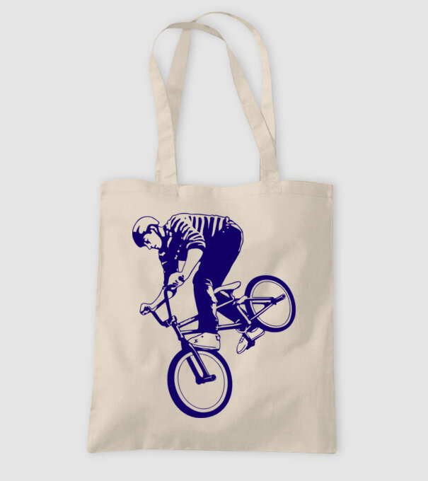 BMX stunt model nisipiu pe tricou