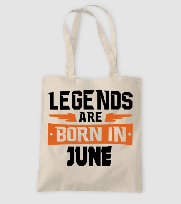 Legends are born in June model nisipiu pe tricou