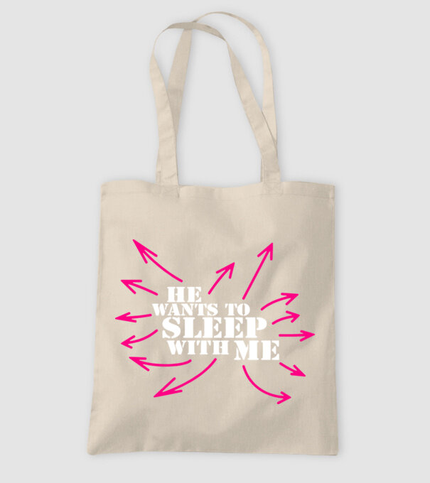 sleep with me model nisipiu pe tricou