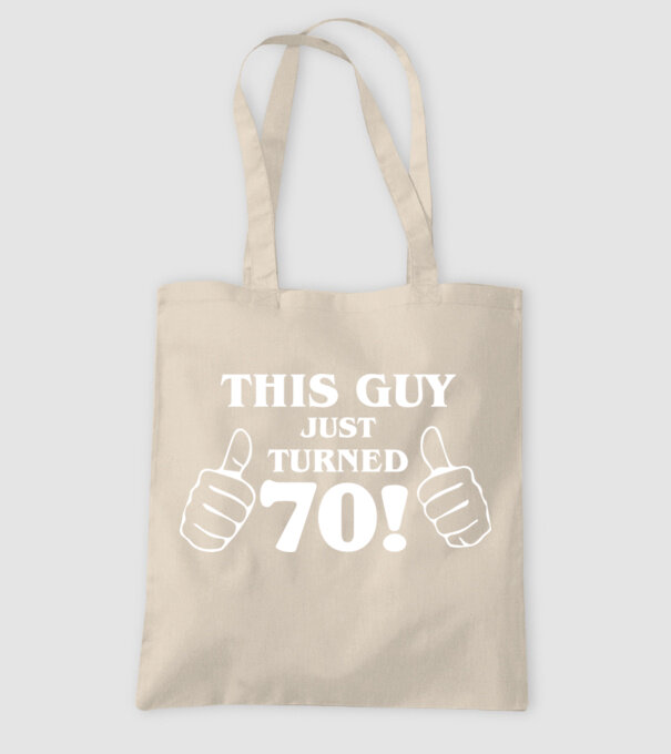 This guy just turned - 70 model nisipiu pe tricou