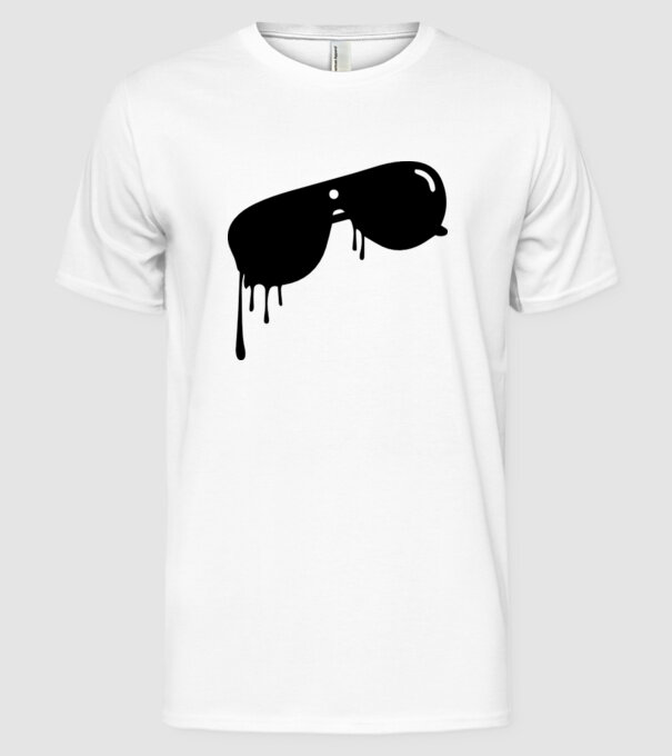 Ne topim model alb pe tricou