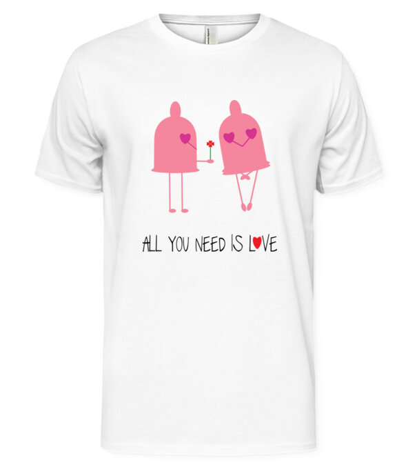  model  pe tricou