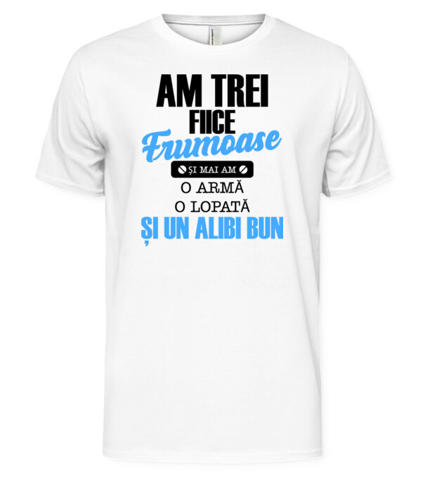  model  pe tricou