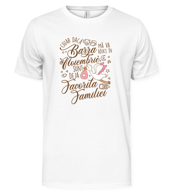  model  pe tricou
