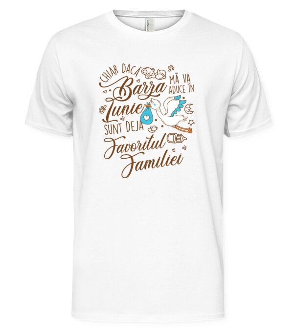  model  pe tricou