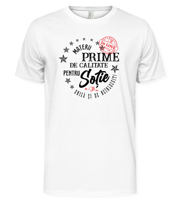  model  pe tricou