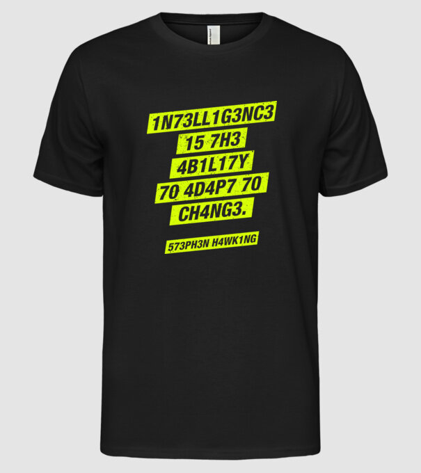573PH3N H4WK1NG 03 model negru pe tricou