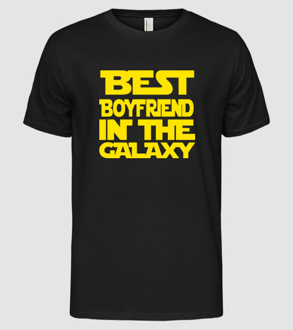 best boyfriend in the galaxy model negru pe tricou
