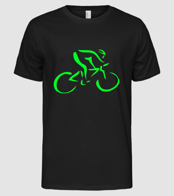Bicikli model negru pe tricou