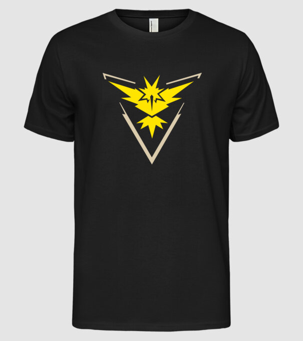 Instinct team logo model negru pe tricou
