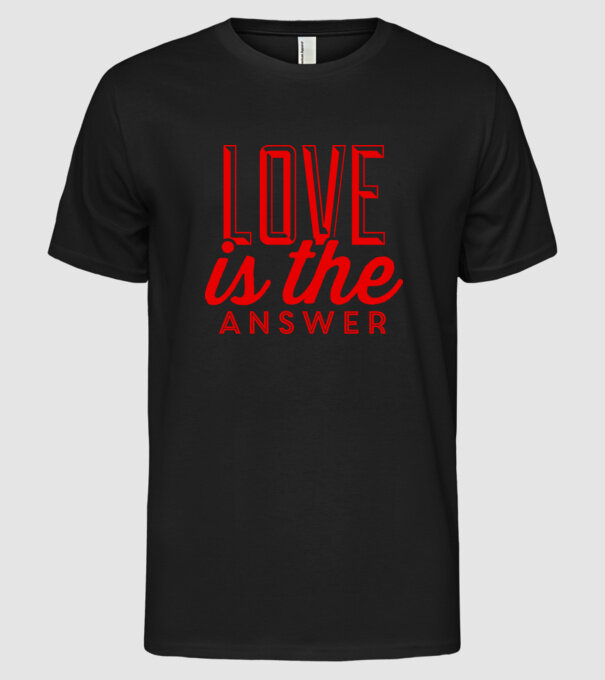 love in answer model negru pe tricou