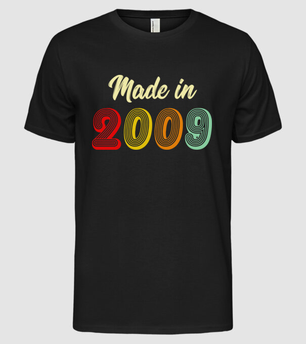 made in 2009 retro model negru pe tricou