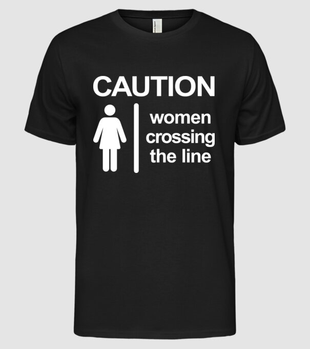 Atenție, femeie care depășește barierele model negru pe tricou