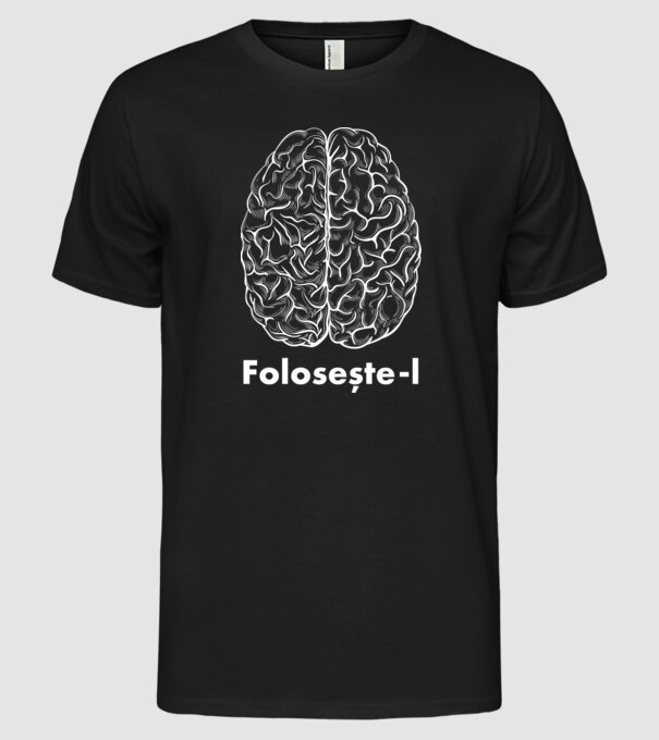 Folosește-l model negru pe tricou