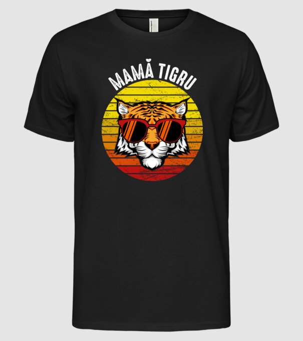 mamă tigru model negru pe tricou
