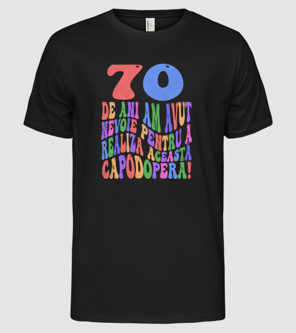 Realiza această capodoperă 70 model negru pe tricou
