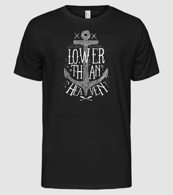 Vapoare model negru pe tricou