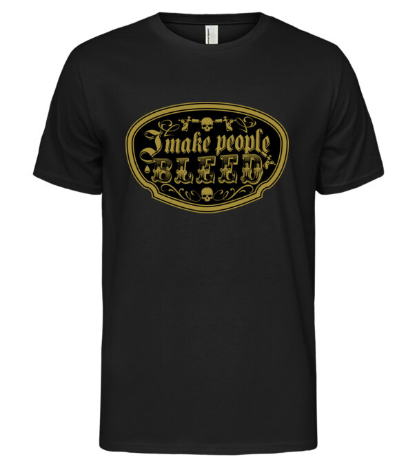  model  pe tricou