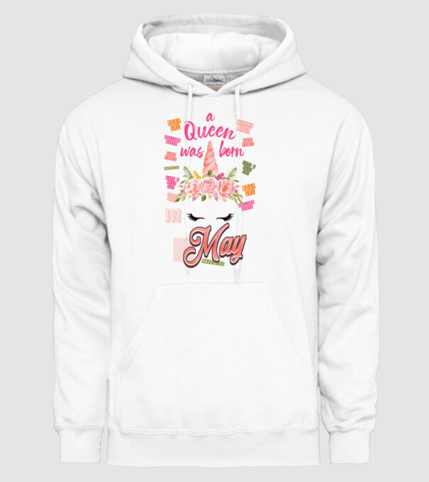A queen was born in MÁJUS model alb pe tricou