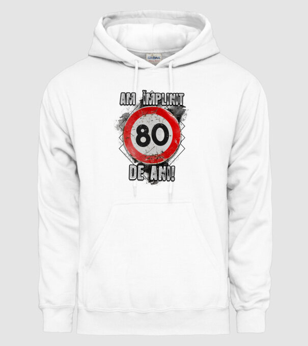 Am împlinit 80 de ani! model alb pe tricou