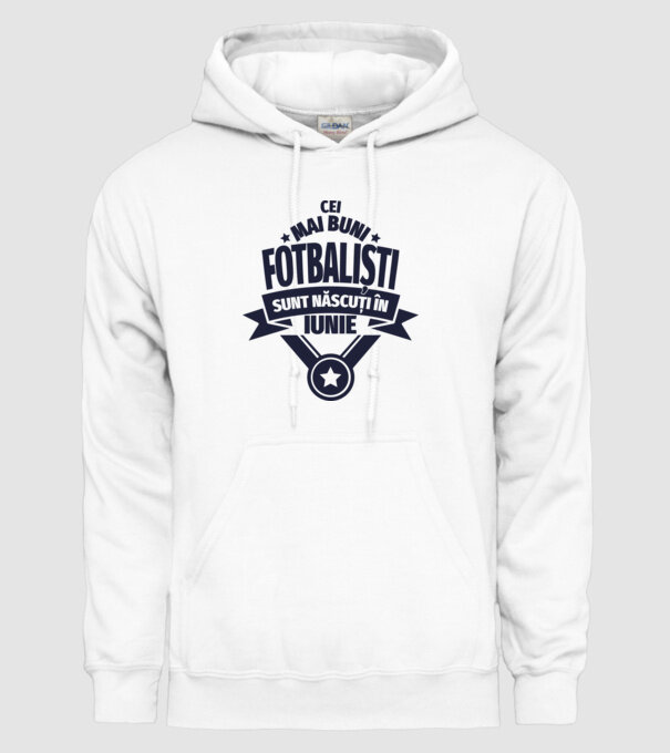 Cei mai buni fotbaliști sunt născuți în Iunie model alb pe tricou