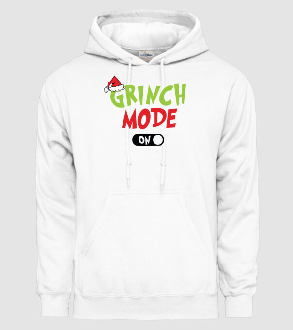 Grinch Mode model alb pe tricou