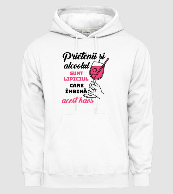 Prietenii și alcoolul sunt lipiciul care îmbină acest haos model alb pe tricou