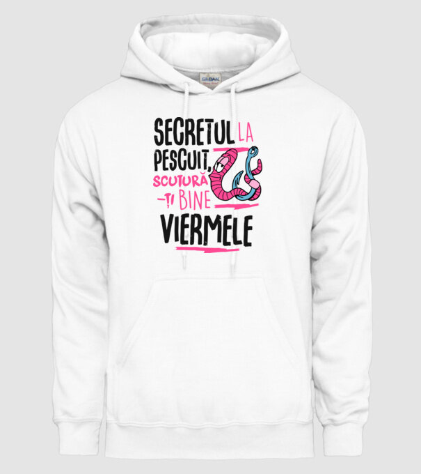 Secretul la pescuit scutură-ți bine viermele model alb pe tricou