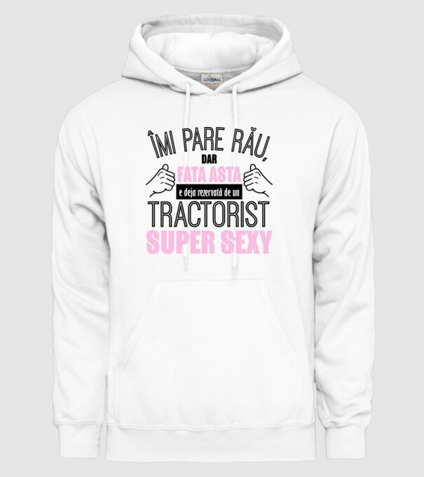 Îmi pare rău, dar fata asta e deja rezervată de un TRACTORIST super sexy model alb pe tricou