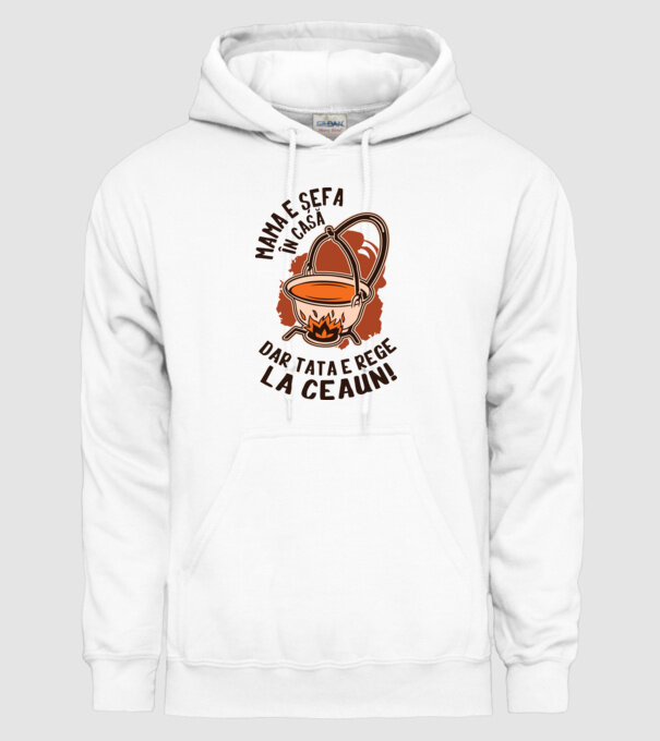 Mama e șefa în casă, dar tata e rege la ceaun! model alb pe tricou
