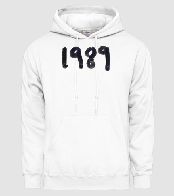Taylor Swift 1989 text model alb pe tricou