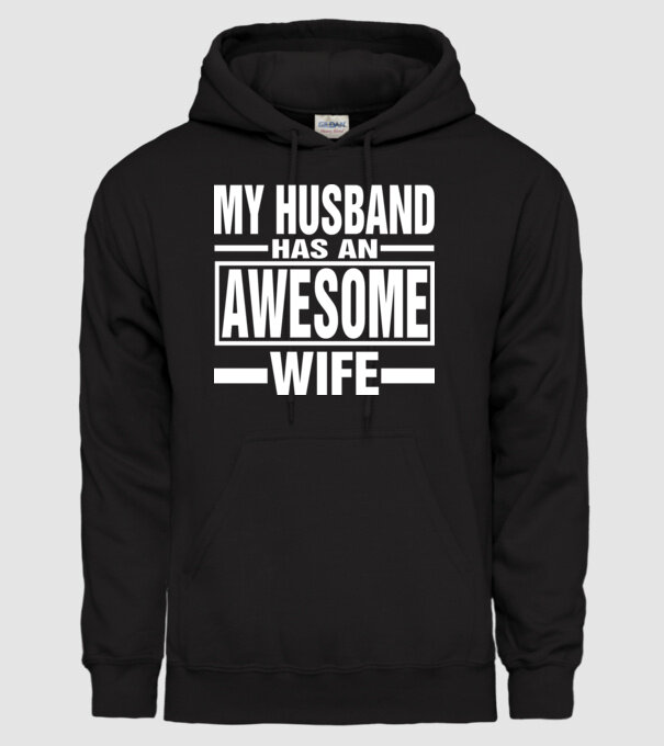 Awesome wife model negru pe tricou