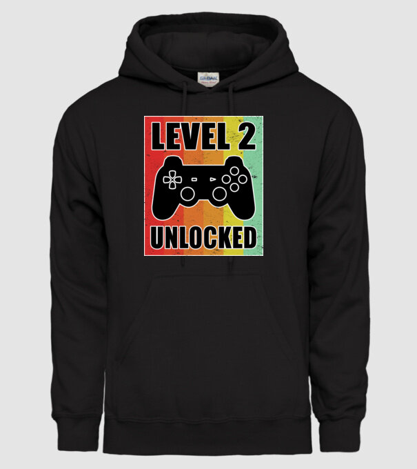 level 2 unlocked retro gamer model negru pe tricou
