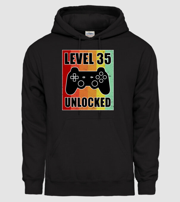 level 35 unlocked retro gamer model negru pe tricou