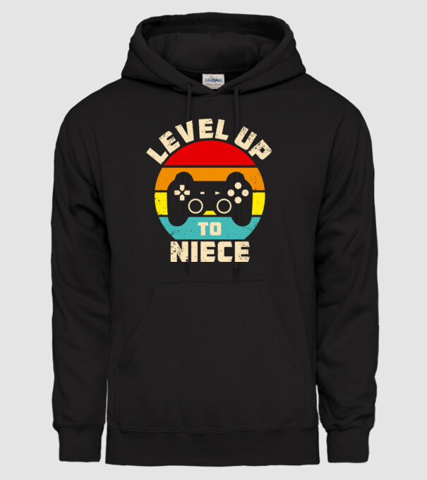 Level Up Niece model negru pe tricou