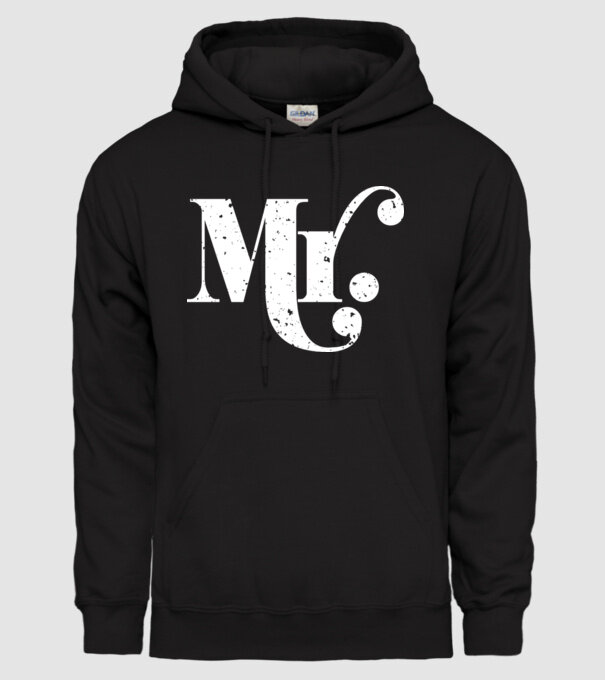 Mr 2 model negru pe tricou