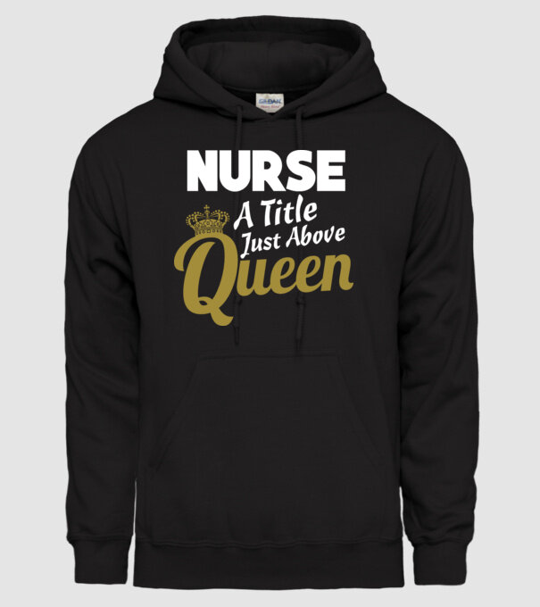 Nurse a title just above Queen model negru pe tricou