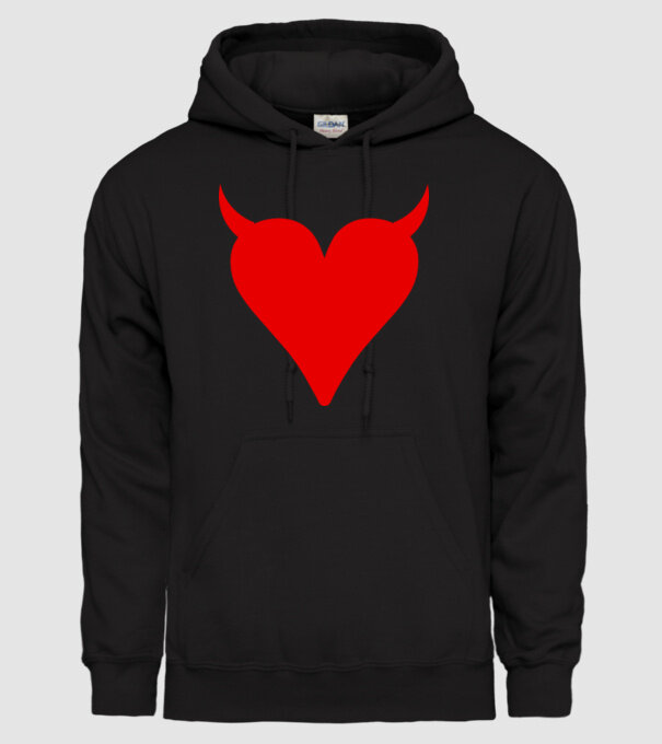 Inimă de diavol model negru pe tricou