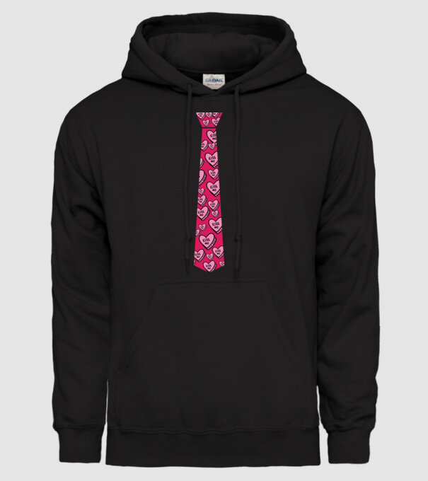 Cravată cu inimă model negru pe tricou