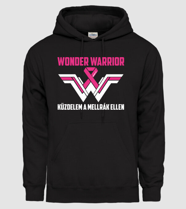 WONDER WARRIOR model negru pe tricou