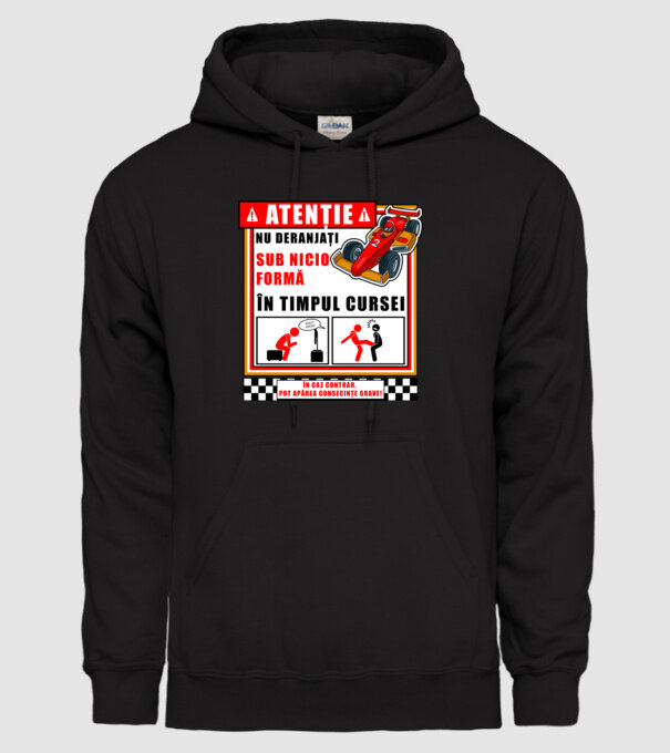 atenție model negru pe tricou
