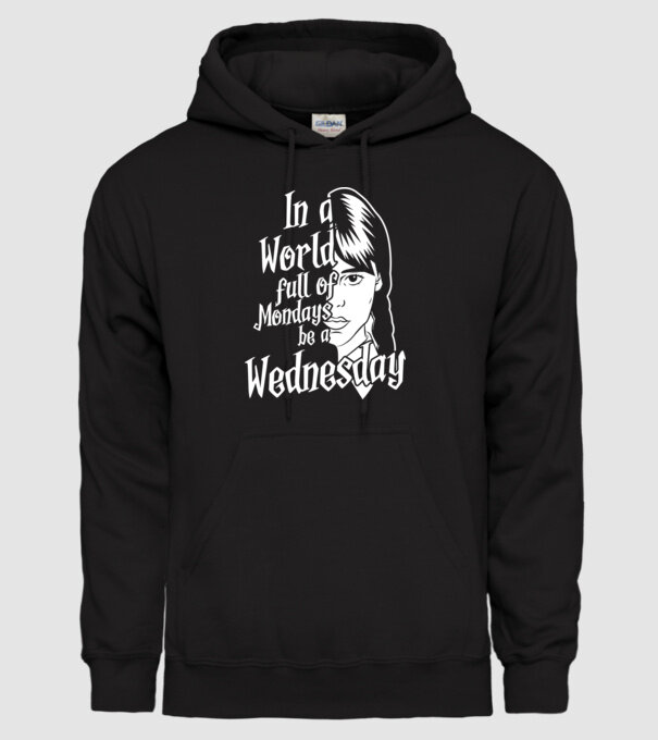 Be a Wednesday model negru pe tricou
