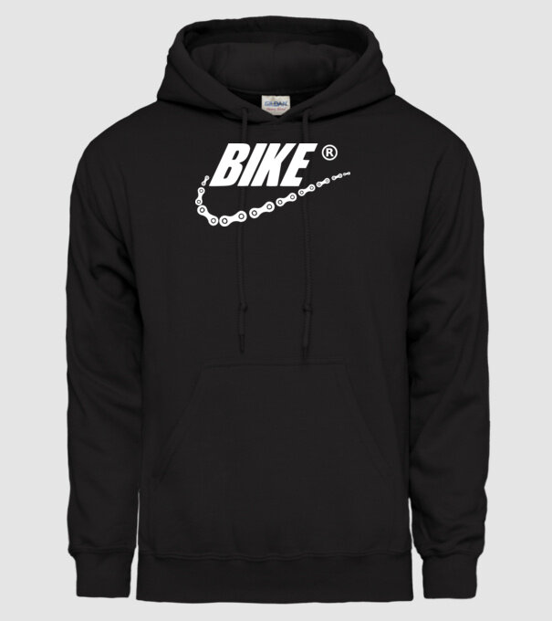 Bike model negru pe tricou