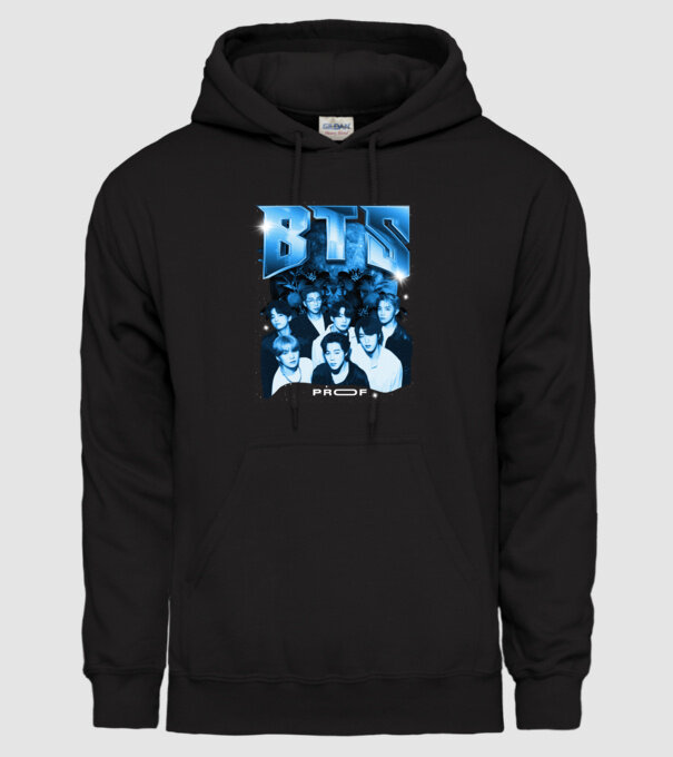 BTS model negru pe tricou